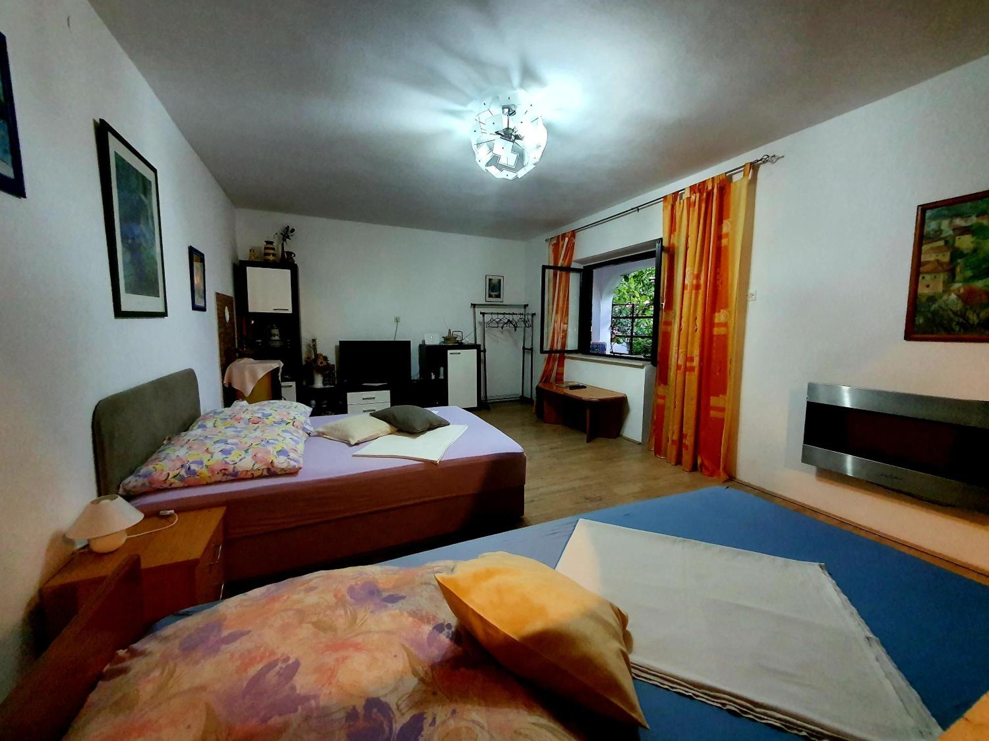 Apartments Varga Senj  Esterno foto